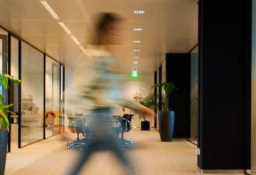 Coronavirus Kneppelhout advocaten Rotterdam corona ondernemingsrecht arbeidsrecht